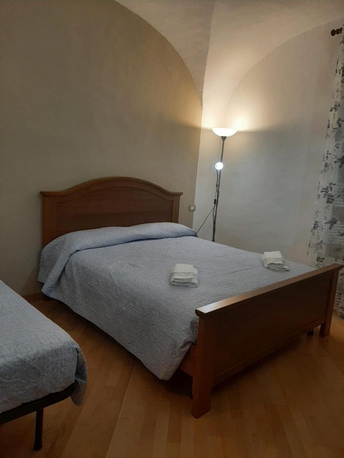Alloggi Piazza Umberto Primo Pacentro Eksteriør bilde