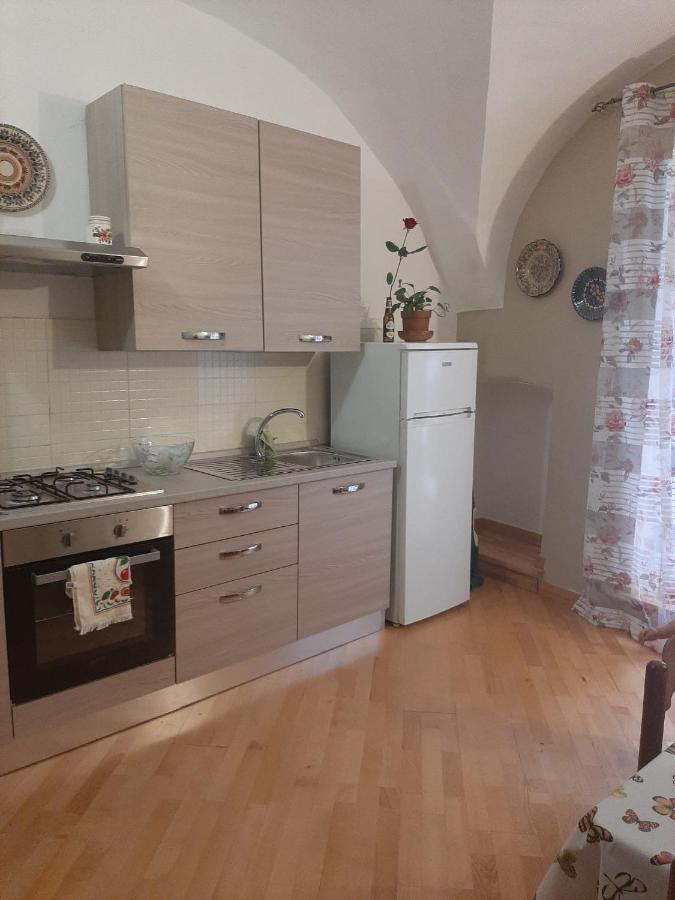 Alloggi Piazza Umberto Primo Pacentro Eksteriør bilde